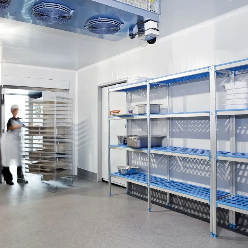 étagère en aluminium