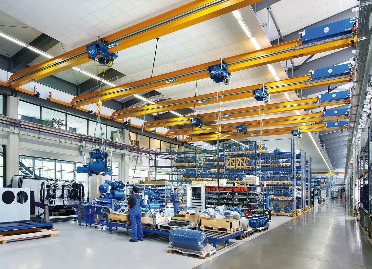 Installation d’une pont roulante pour le client LILMA à Tanger. Ce projet a consisté à fournir, installer et mettre en service une solution de levage robuste et adaptée aux besoins de manutention du site. Une réalisation qui démontre notre expertise en construction métallique et équipements industriels.